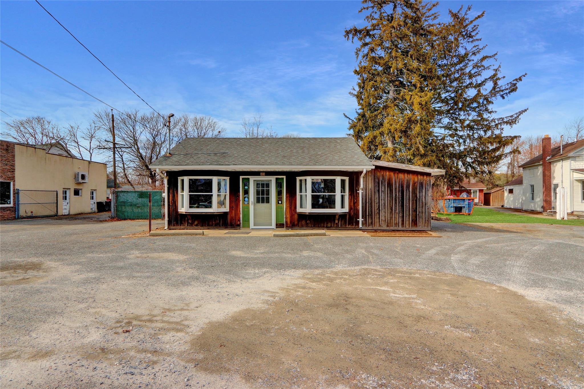 173 Montauk Highway, Blue Point, New York image 2
