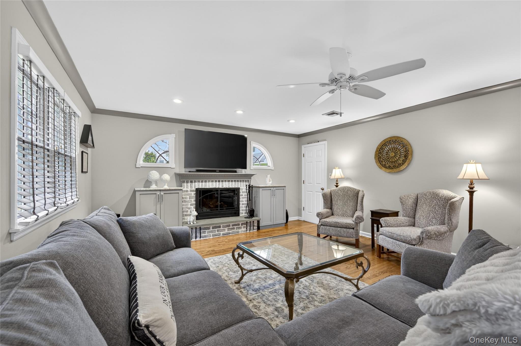28 Midway Avenue