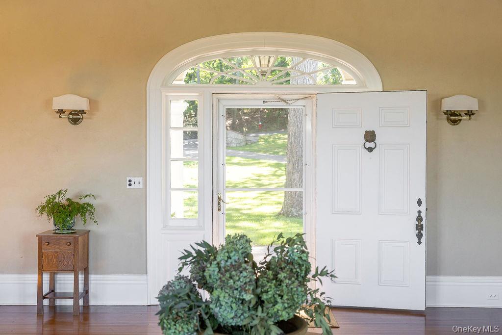 11 Arbutus Lane