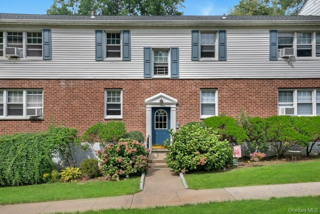 57 Columbus Avenue 2B