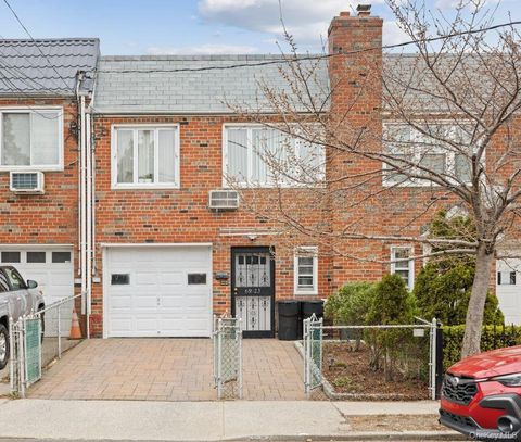 Multifamily For Sale - 6923 66th Drive<br/> Middle Village, NY 11379