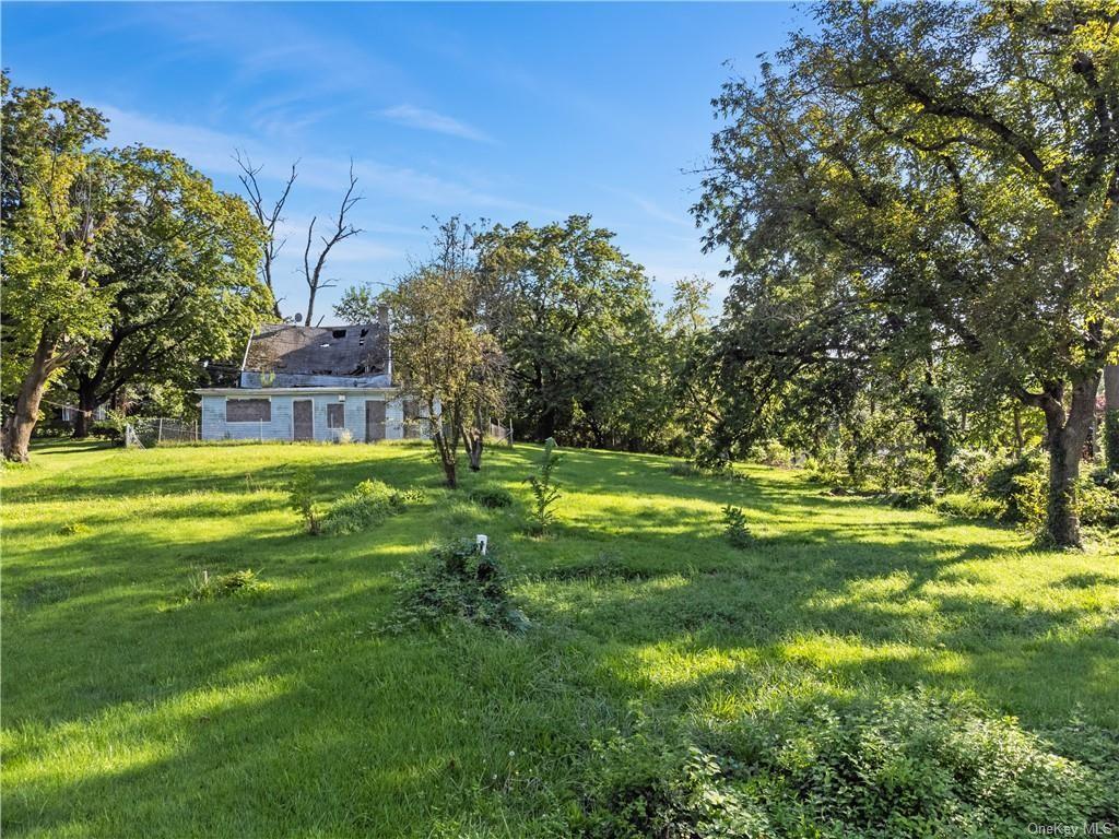 4 Lawn Street, Elmsford, New York image 6