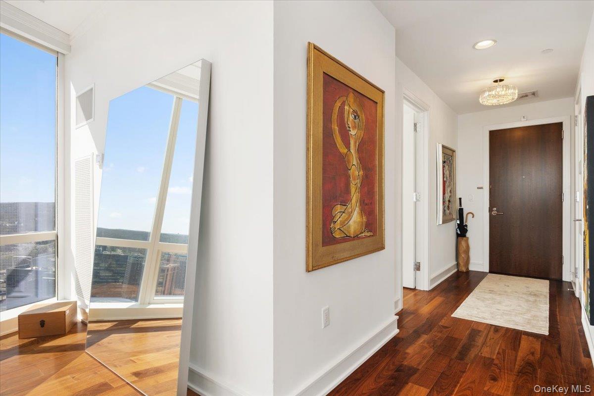 5 Renaissance Square PH 3E