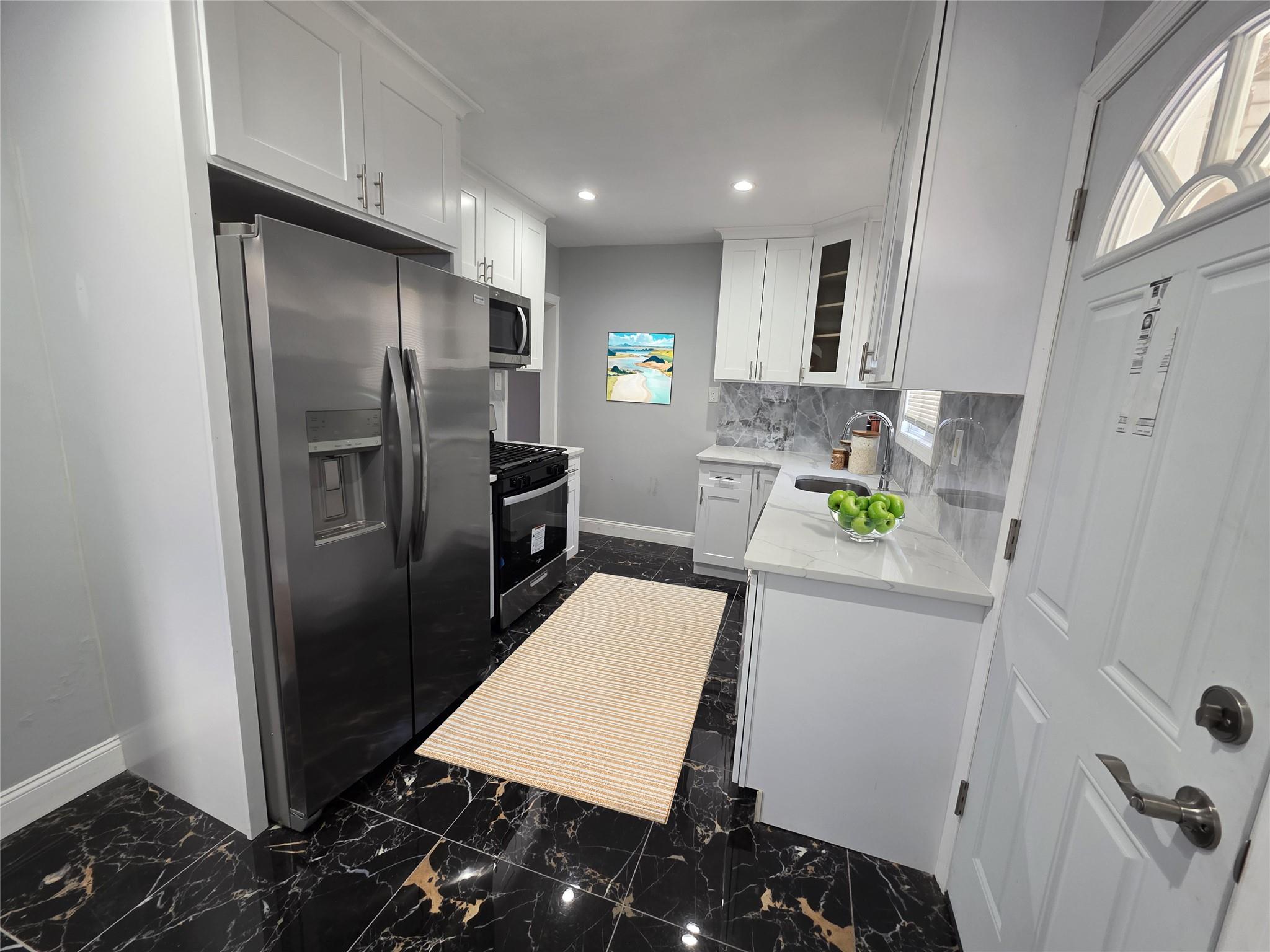 21741 N 112th Road, Queens Village, New York image 4