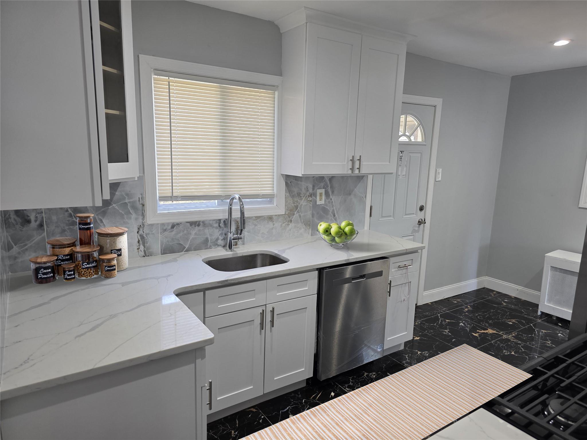 21741 N 112th Road, Queens Village, New York image 3