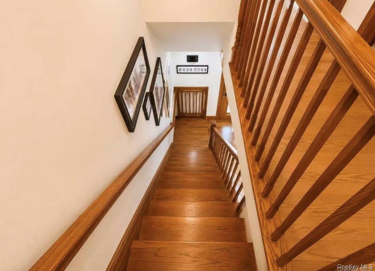 6337 douglaston Parkway