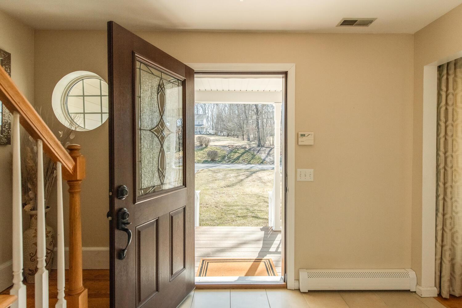 18 Shadowood Drive, Hopewell Junction, New York image 3