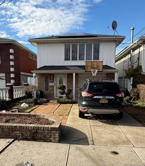Multifamily For Sale - 158-40 96th Street<br/> Howard Beach, NY 11414