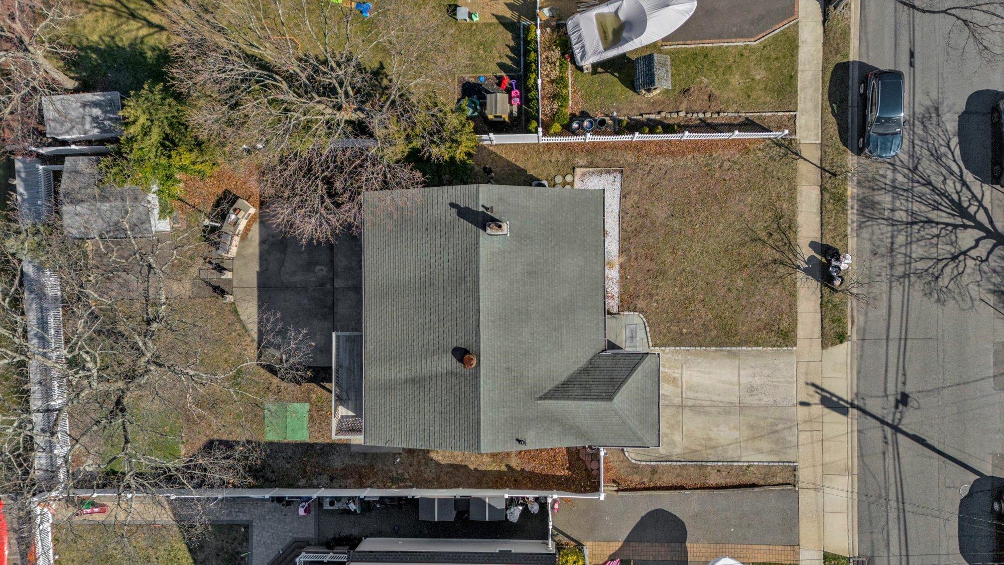 16 Beverly Road, Wantagh, New York image 38