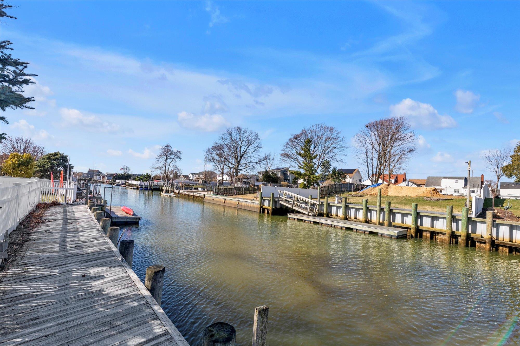 16 Beverly Road, Wantagh, New York image 30