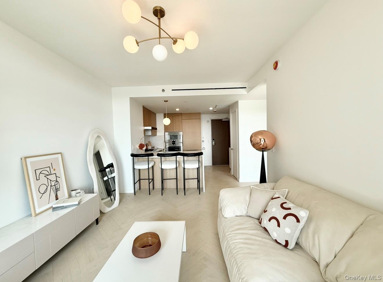 133-25 37 Avenue 17F