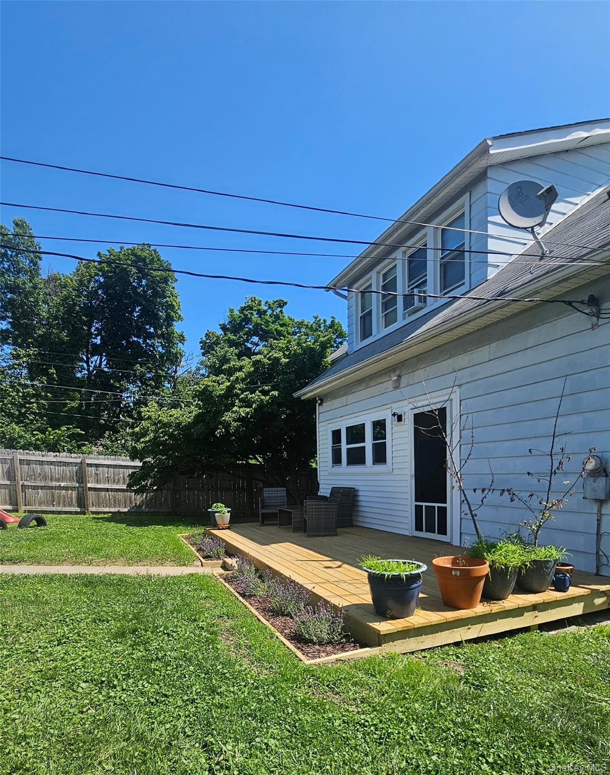 97 Robinson Avenue