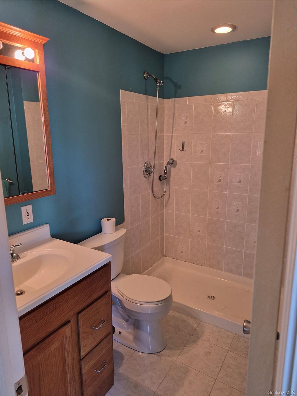 Photo of 24 Lavender Road, Rocky Point, NY 11778 (MLS # 992722)