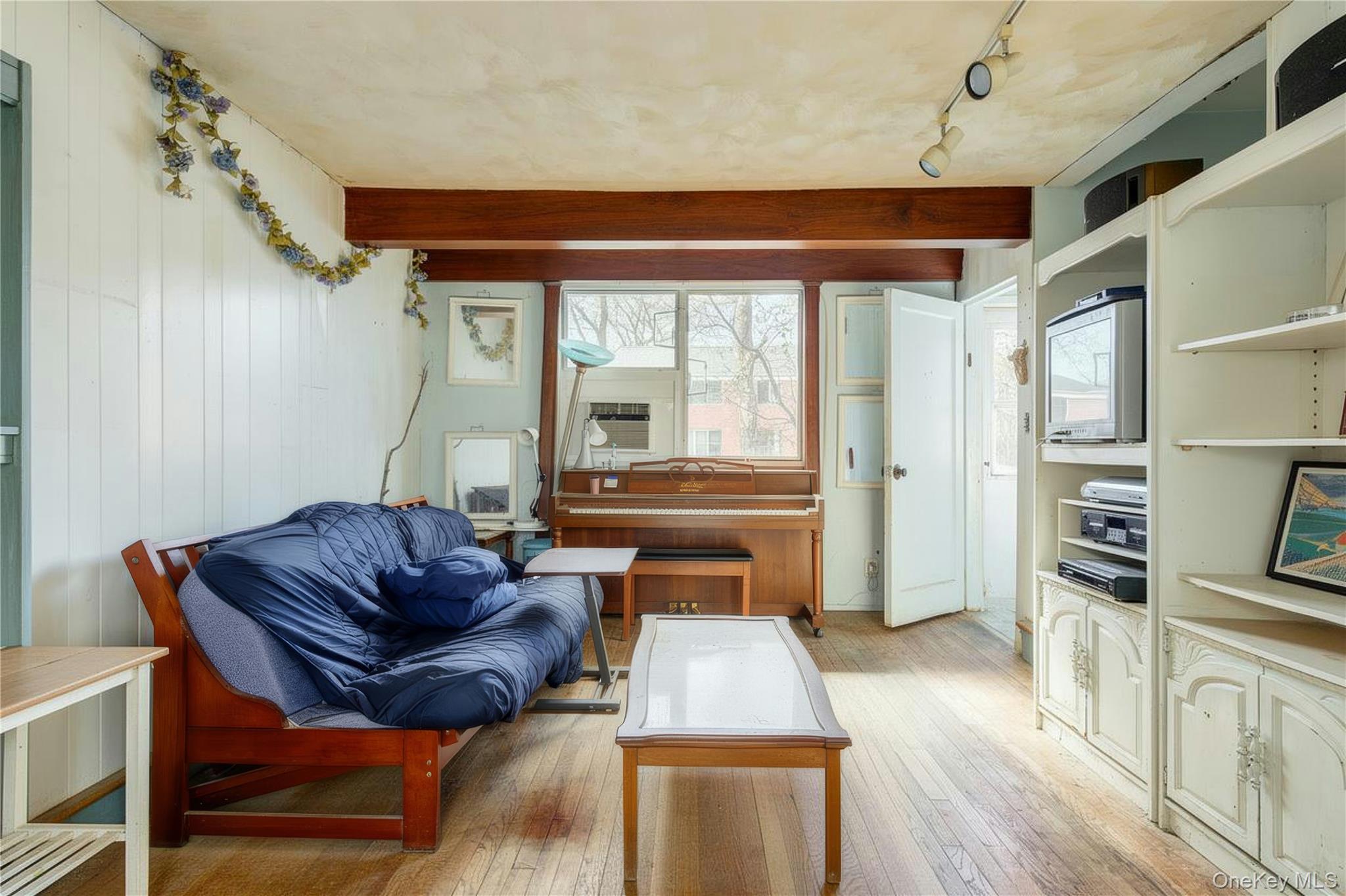 216-76 68TH Avenue 26-119