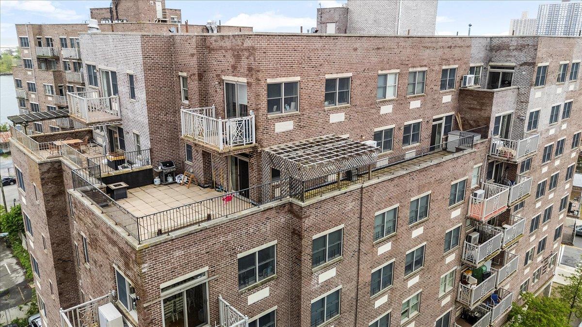 156 Beach 9th Street #7C, Far Rockaway, New York image 24