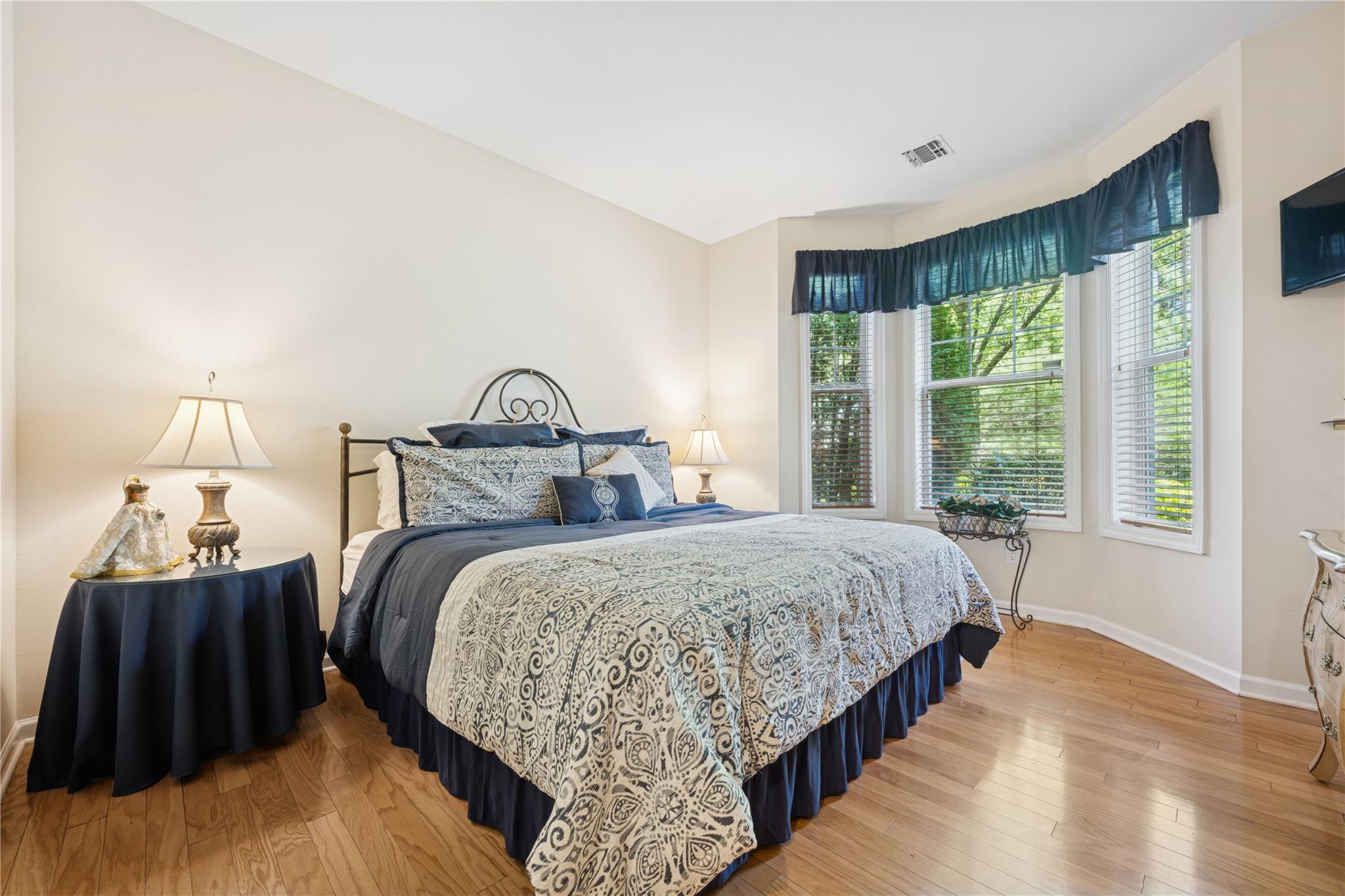 20 Concerto Drive, Lake Grove, New York image 13