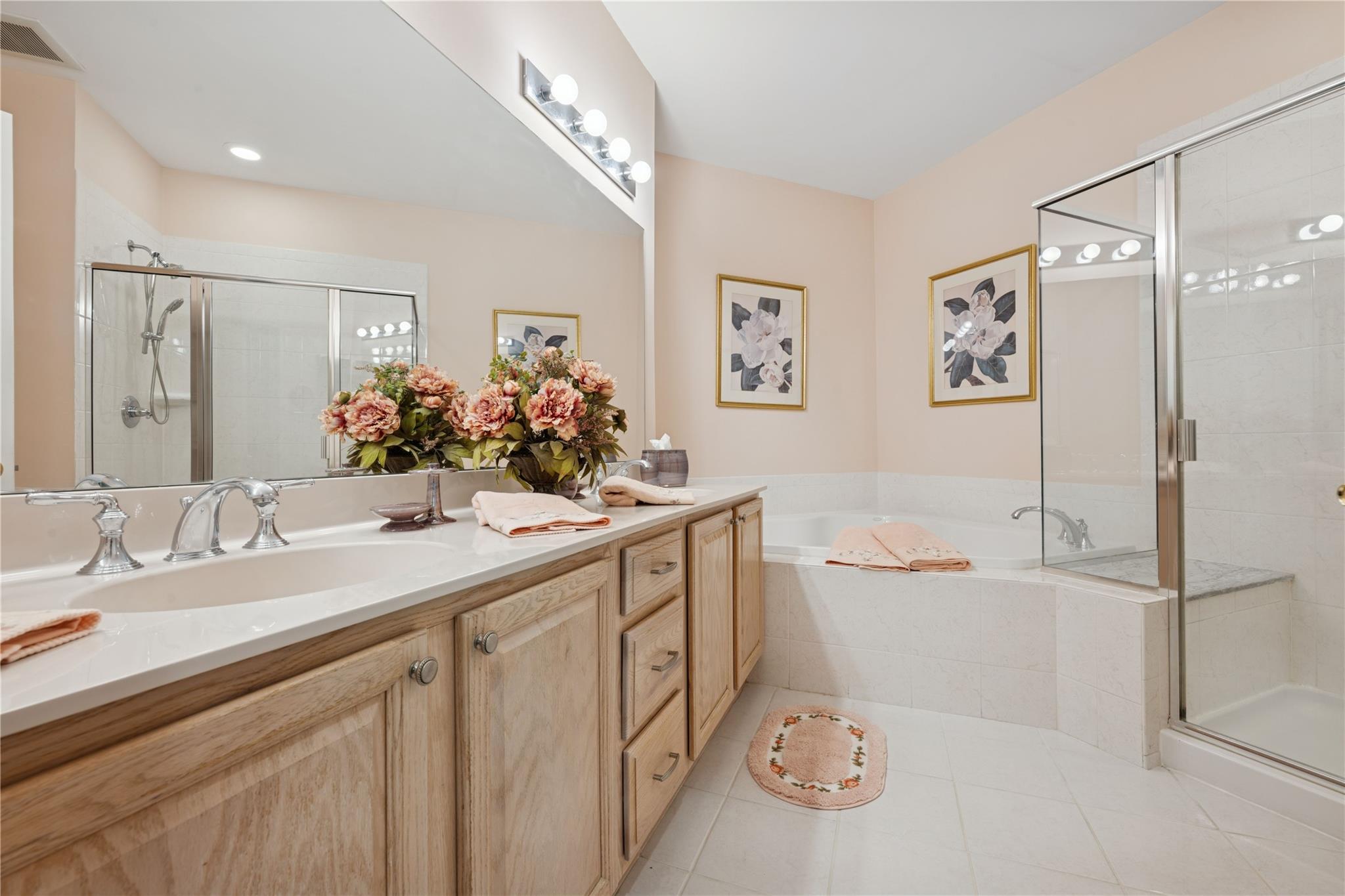 20 Concerto Drive, Lake Grove, New York image 14