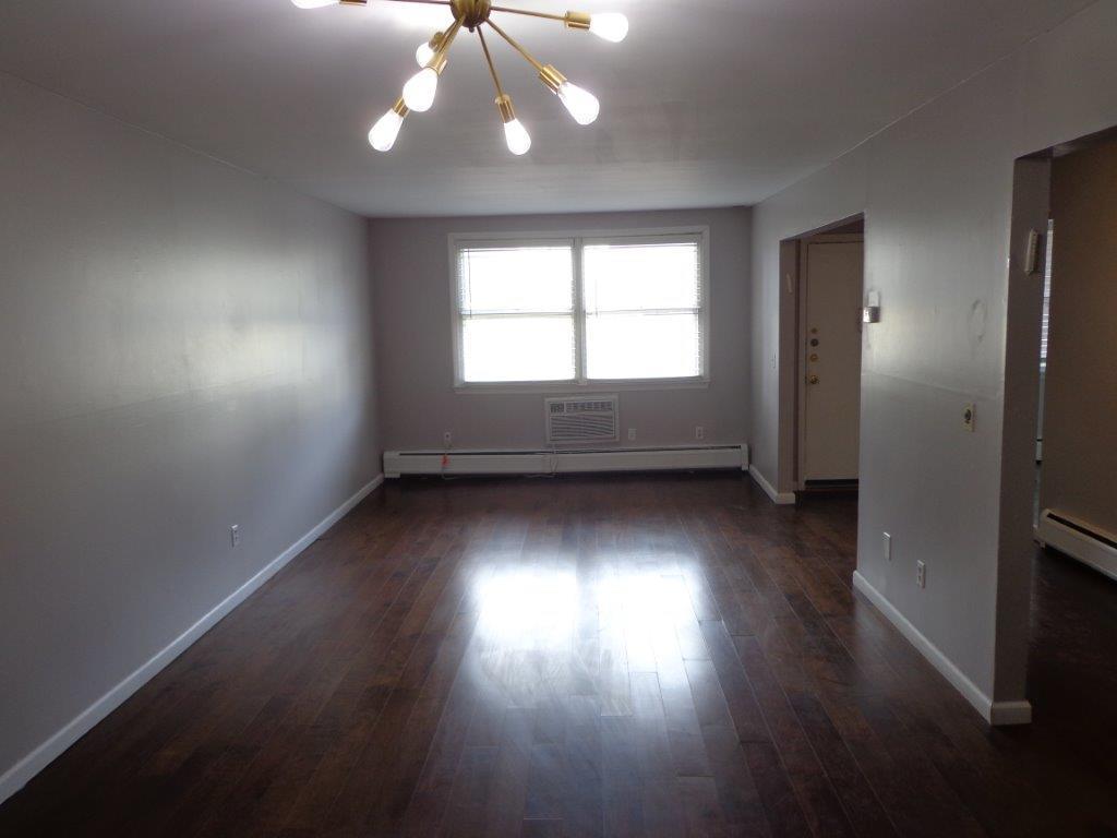 156 Kearsing Parkway, Monsey, New York image 3