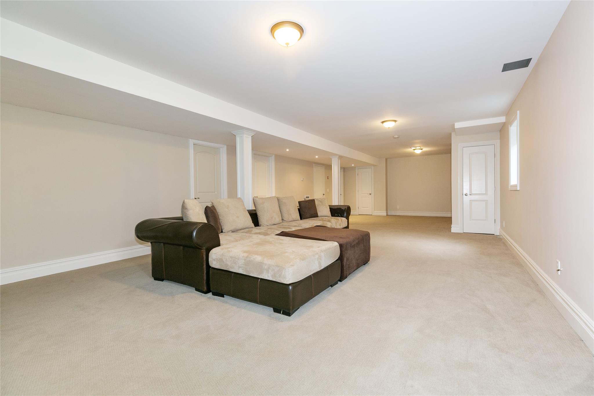 62 Harvard Street, Roslyn Heights, New York image 28