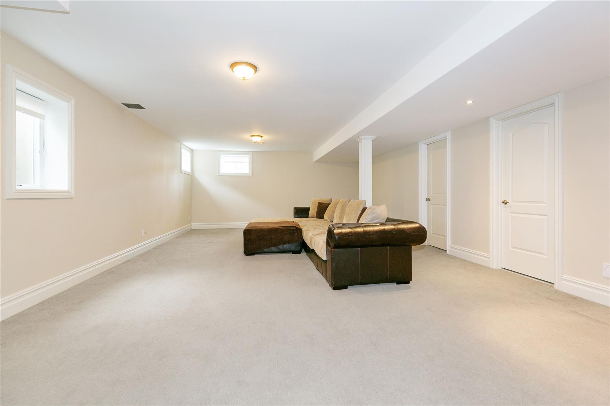 62 Harvard Street, Roslyn Heights, New York image 27