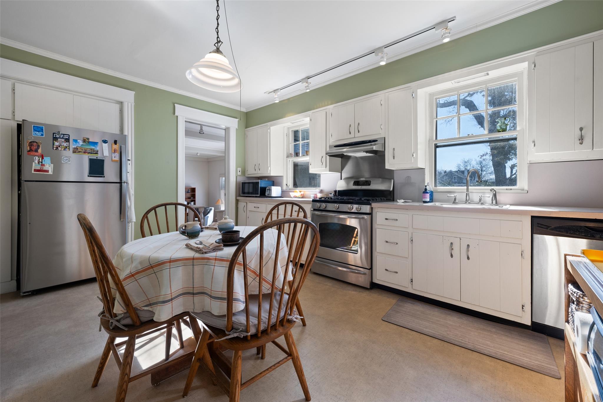 131 Rose Street, Freeport, New York image 12