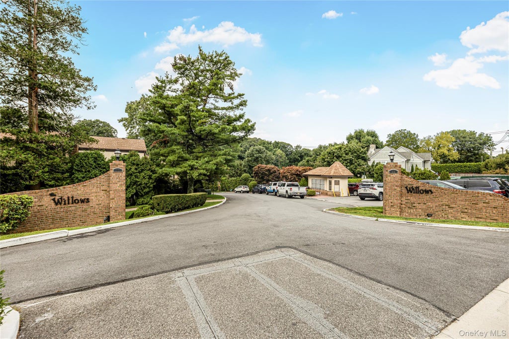 Photo of 11 Jackson Avenue #27, Scarsdale, NY 10583 (MLS # 1052295)