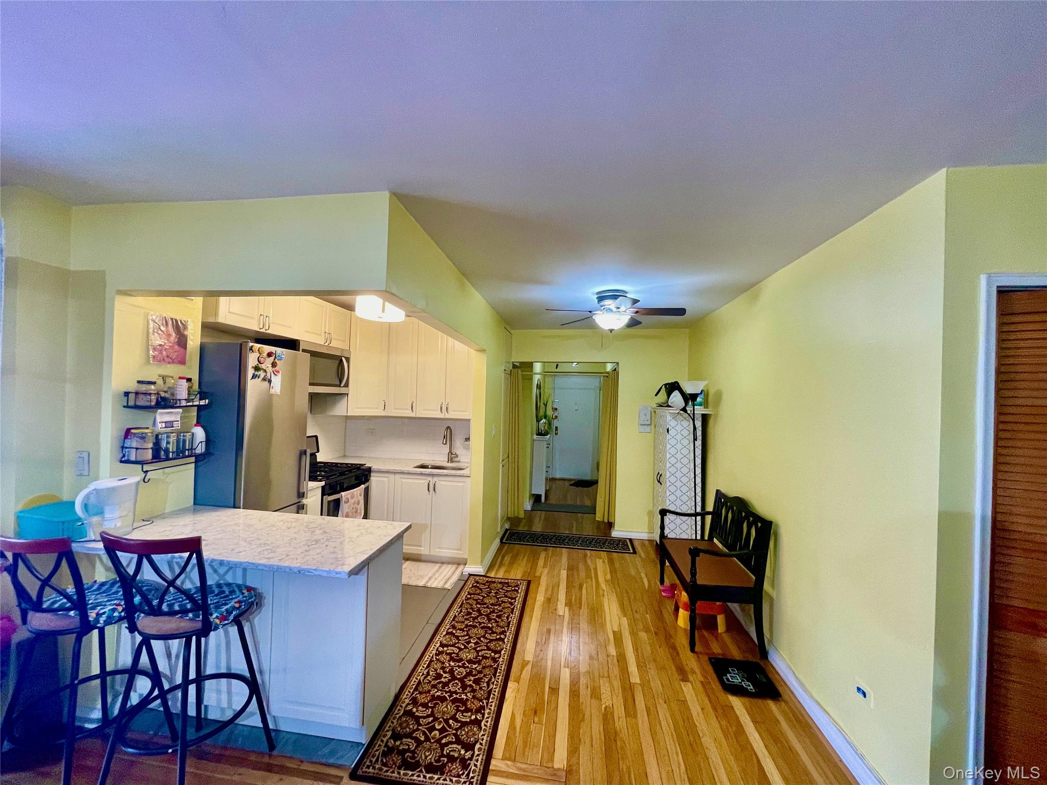 9411 59 Avenue D-17