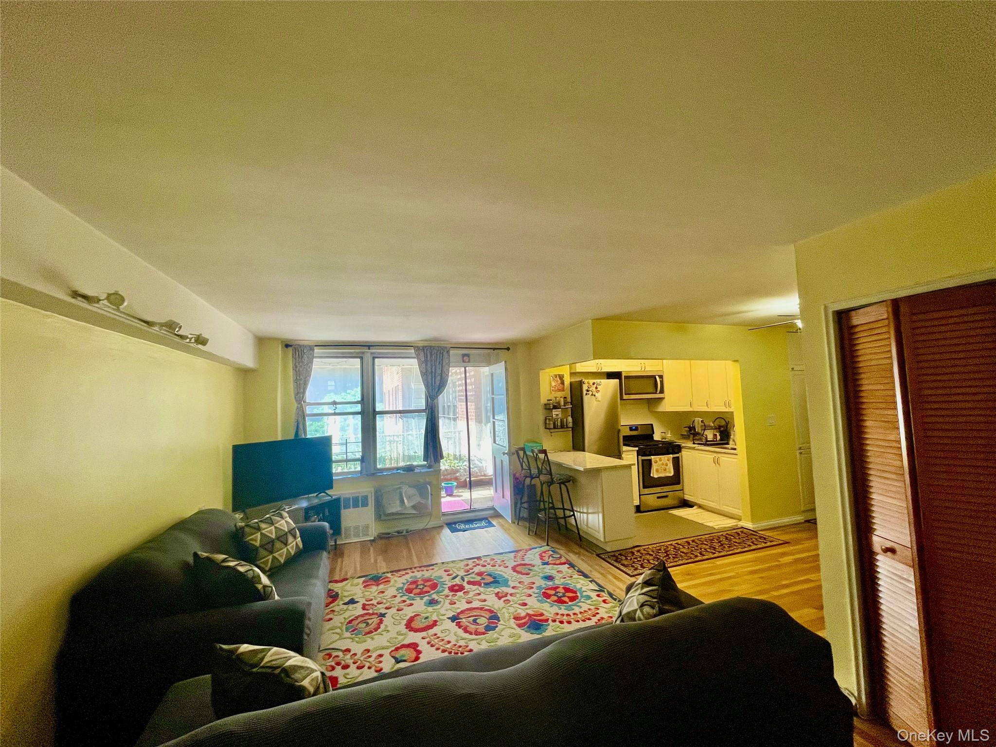 9411 59 Avenue D-17