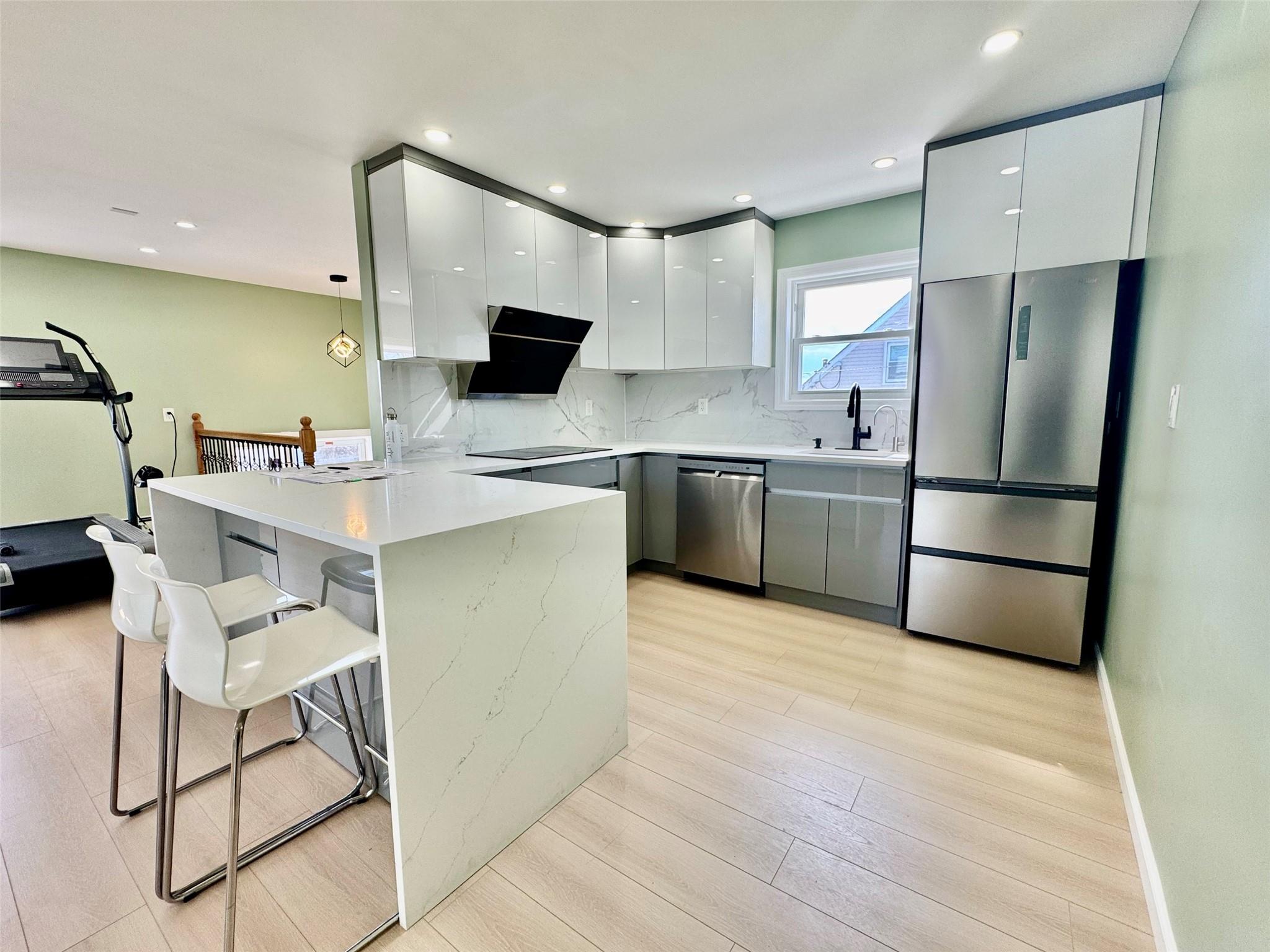 579 Carriere Street, Bethpage, New York image 6