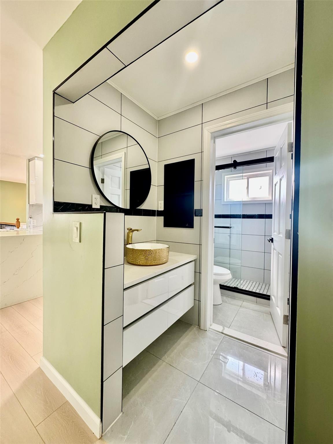 579 Carriere Street, Bethpage, New York image 2