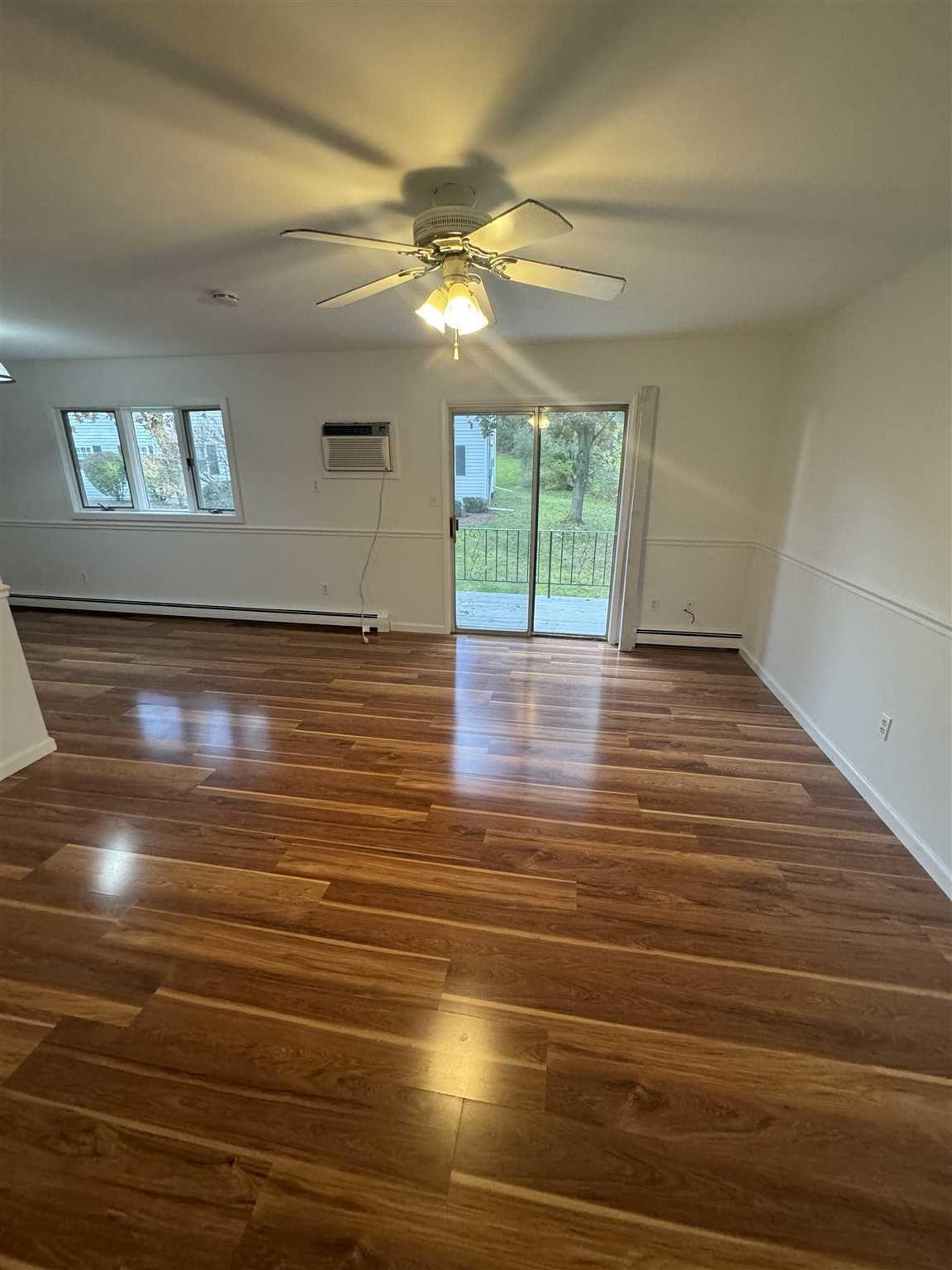 Rental Property at Field Court F, Fishkill, New York - Bedrooms: 2 
Bathrooms: 1 
Rooms: 5  - $2,550 MO.