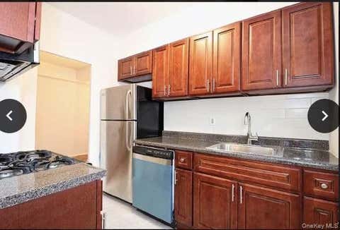 Condo For Sale - 1515 Metropolitan Avenue #6B<br/> Bronx, NY 10462