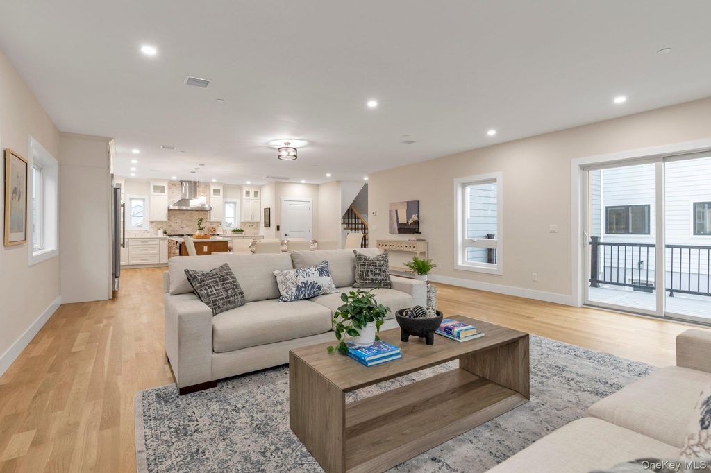 Photo of 64 Michigan Street, Long Beach, NY 11561 (MLS # 916553)