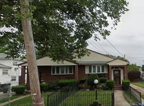 Photo of 13733 158th Street, Jamaica, NY 11434 (MLS # 967739)