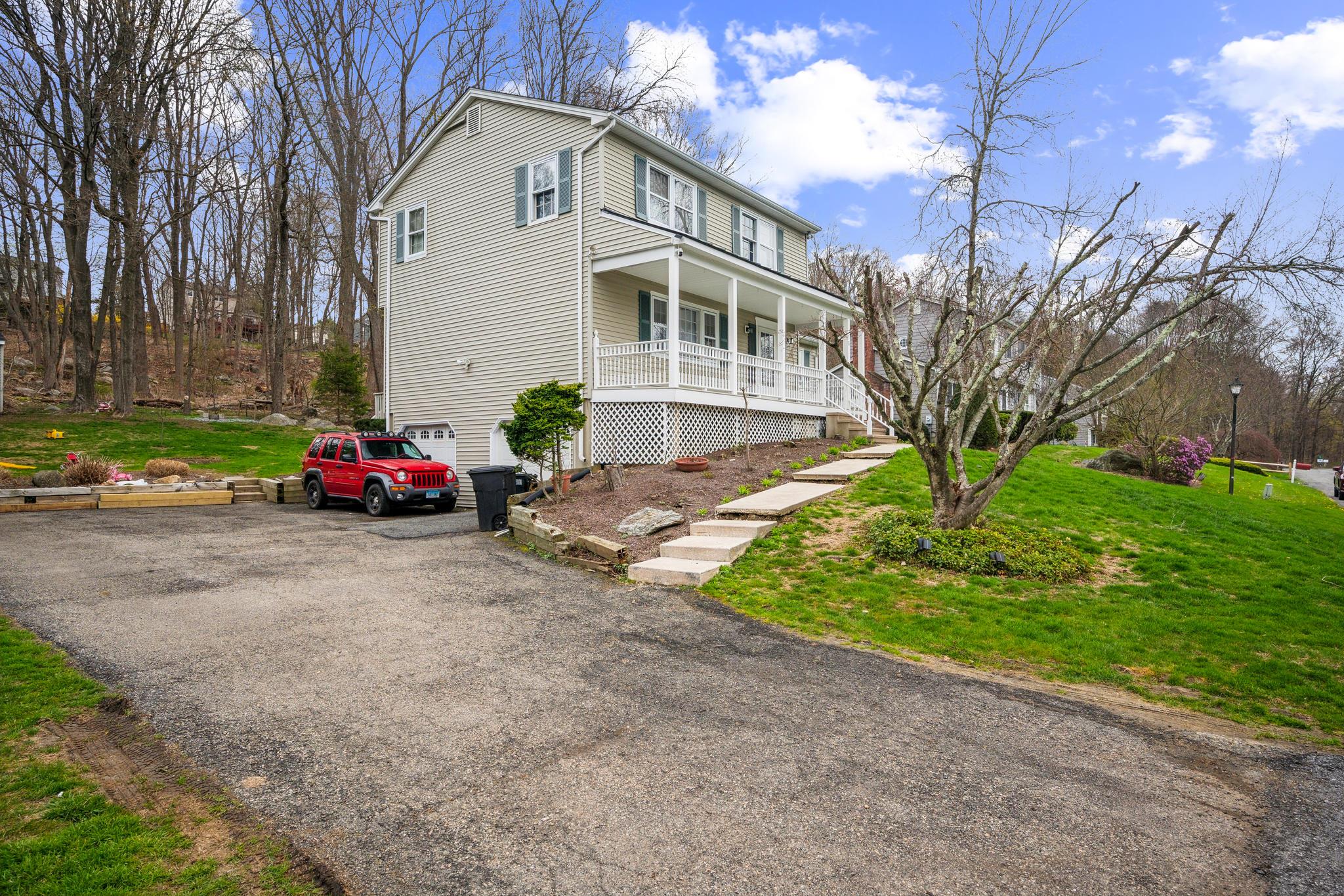8 Noel Court, Brewster, New York image 2