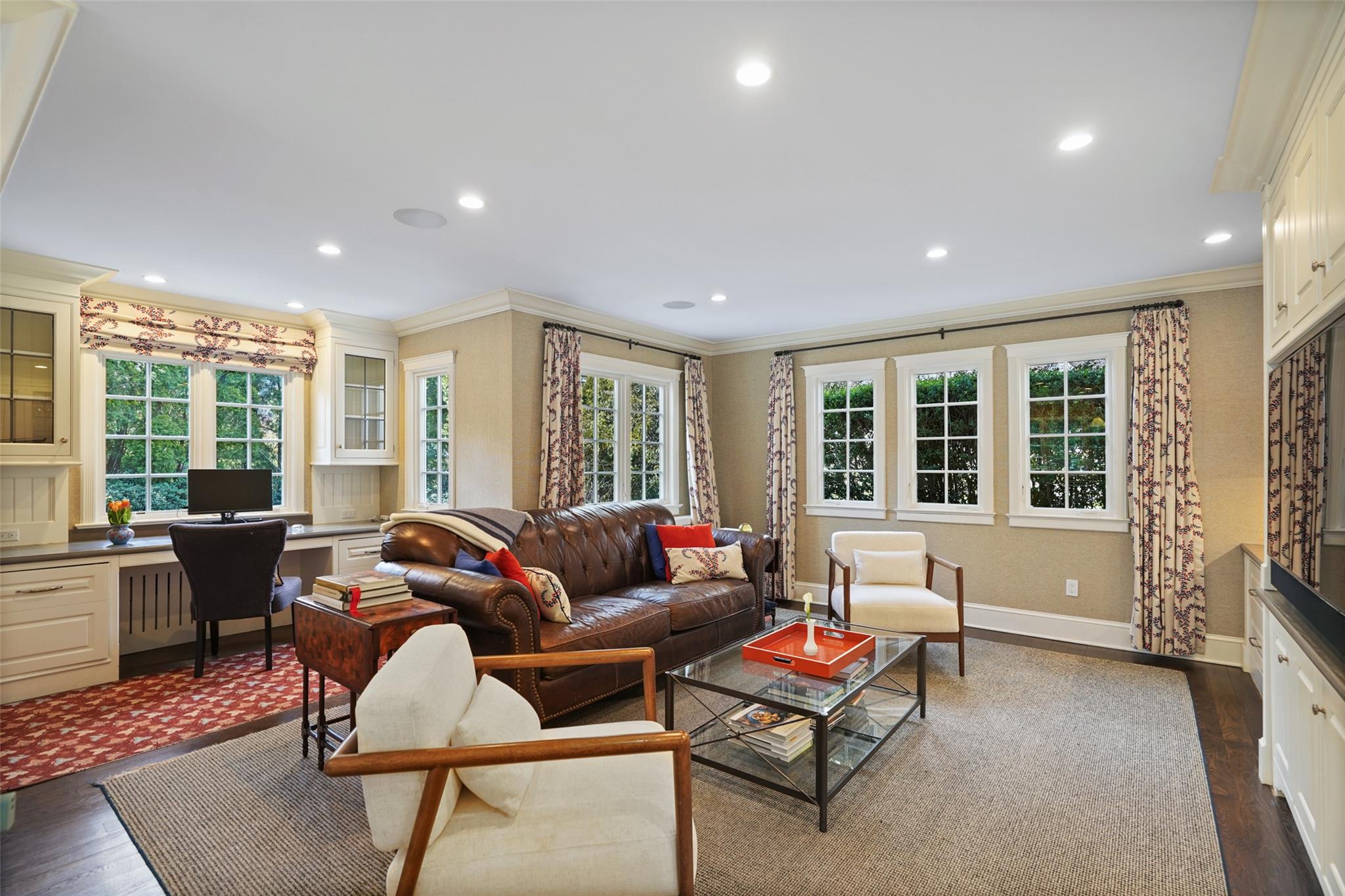 49 Moore Road, Bronxville, New York image 9