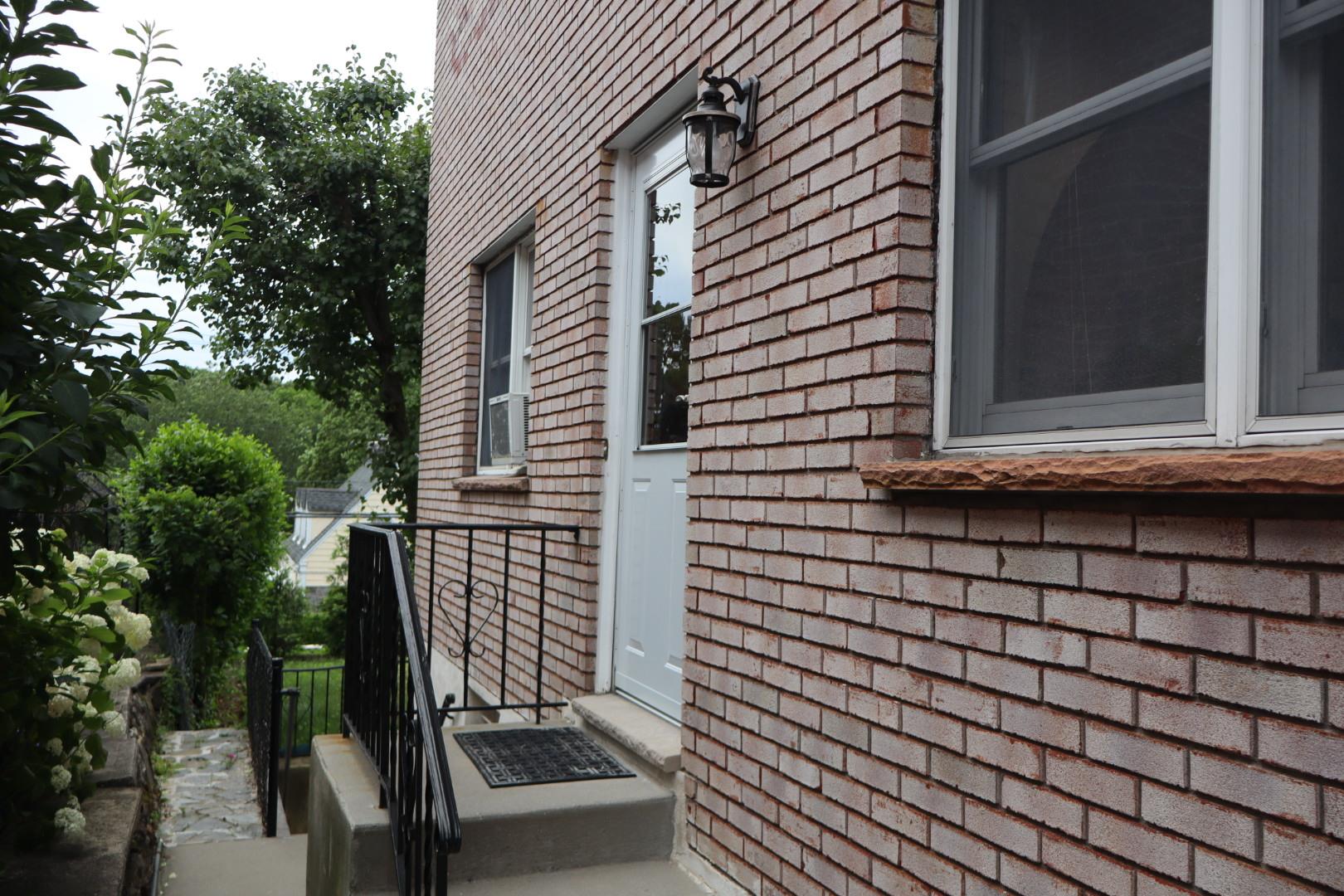 17 Bronxville Lane