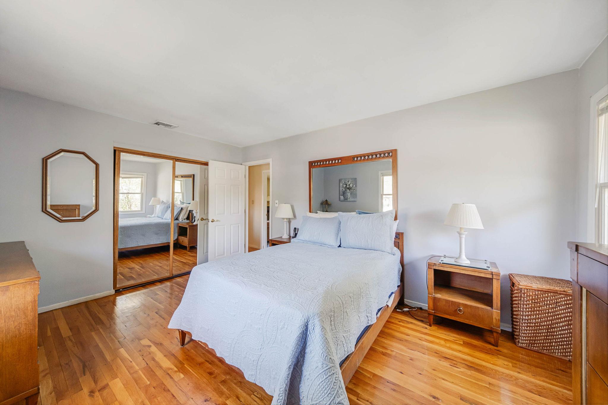 37 Balaton Avenue, Ronkonkoma, New York image 13