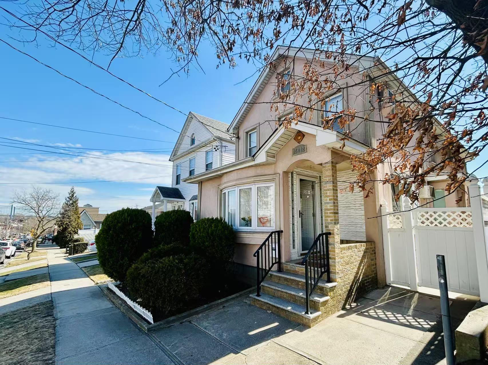 150-12 11th Avenue, Whitestone, New York image 1