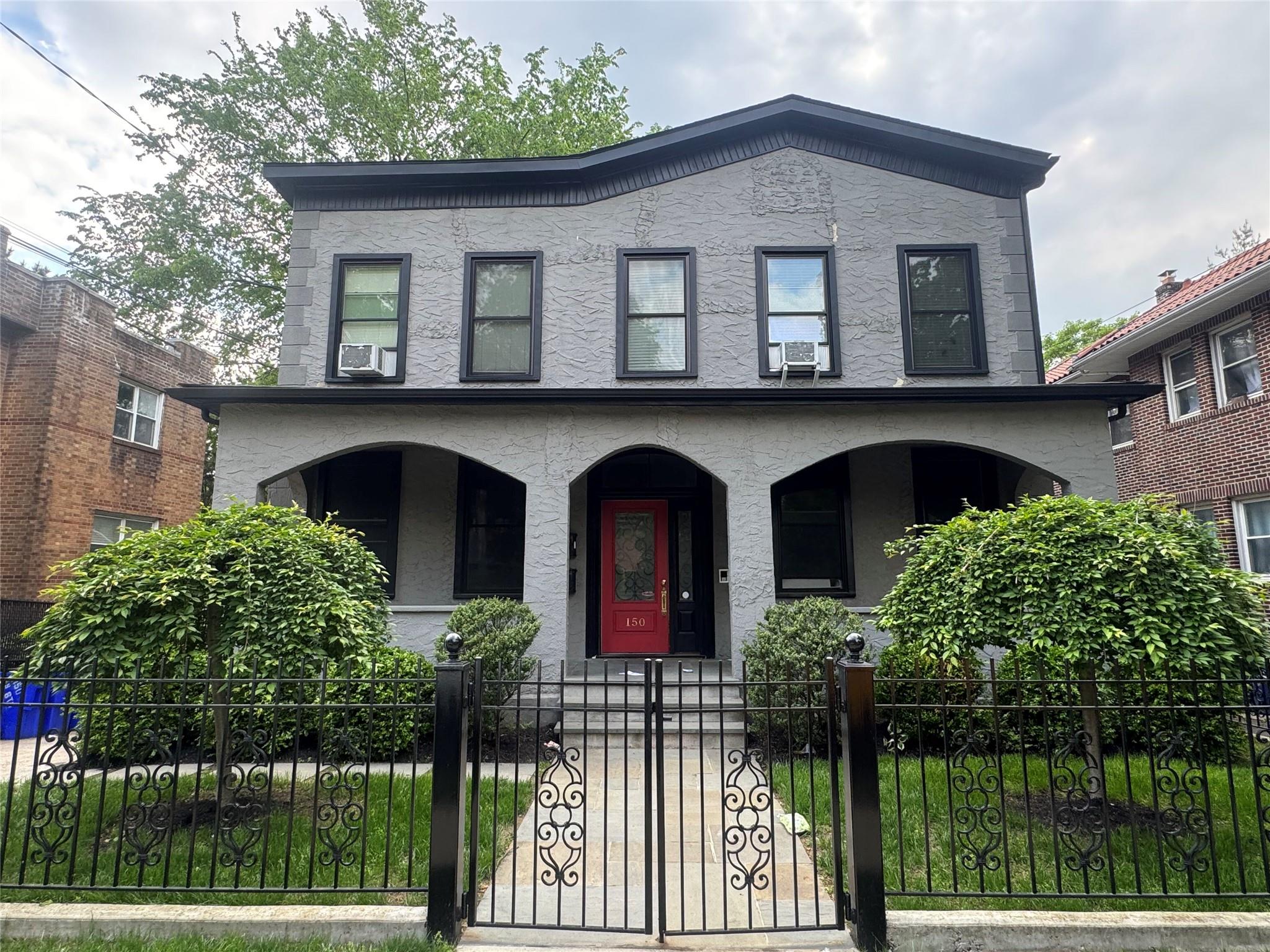 Property for Sale at S 6th Avenue, Mount Vernon, New York - Bedrooms: 6 
Bathrooms: 4  - $999,000