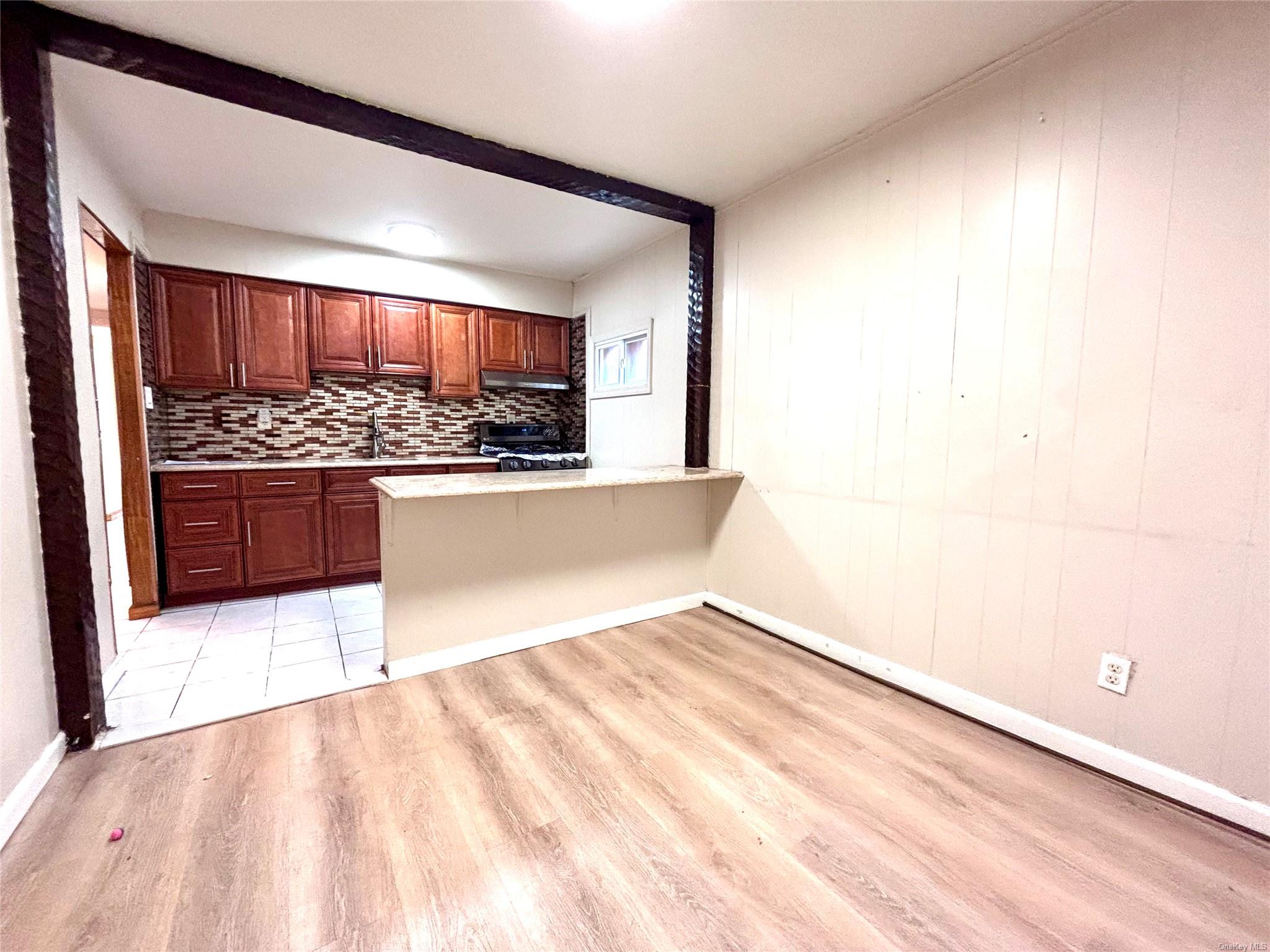 102-15 221 Street, Queens Village, New York image 3