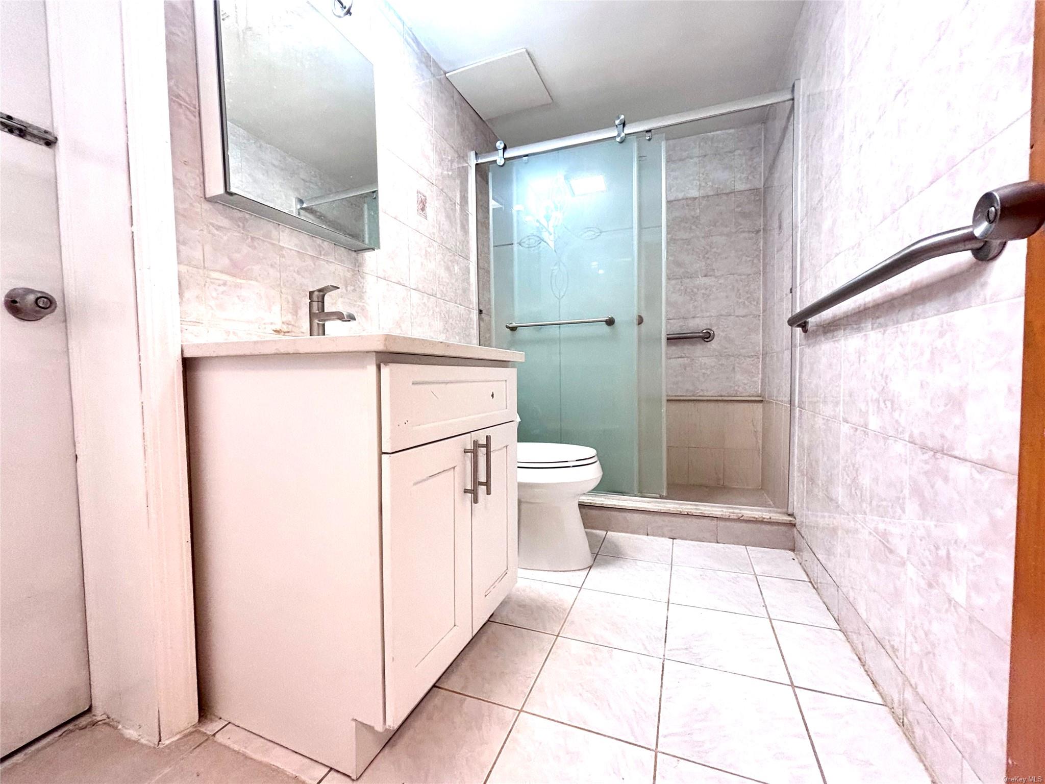 102-15 221 Street, Queens Village, New York image 6
