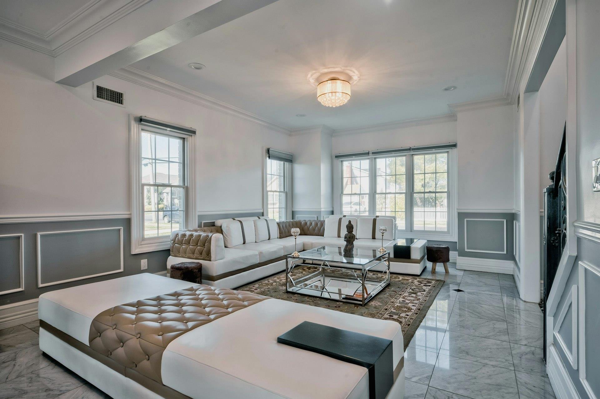31 Burke Avenue, Jericho, New York image 12