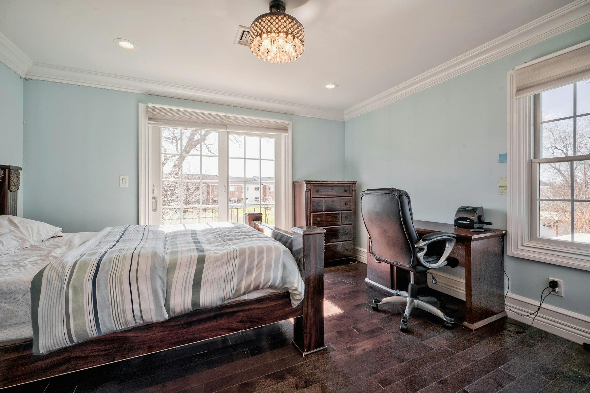 31 Burke Avenue, Jericho, New York image 26