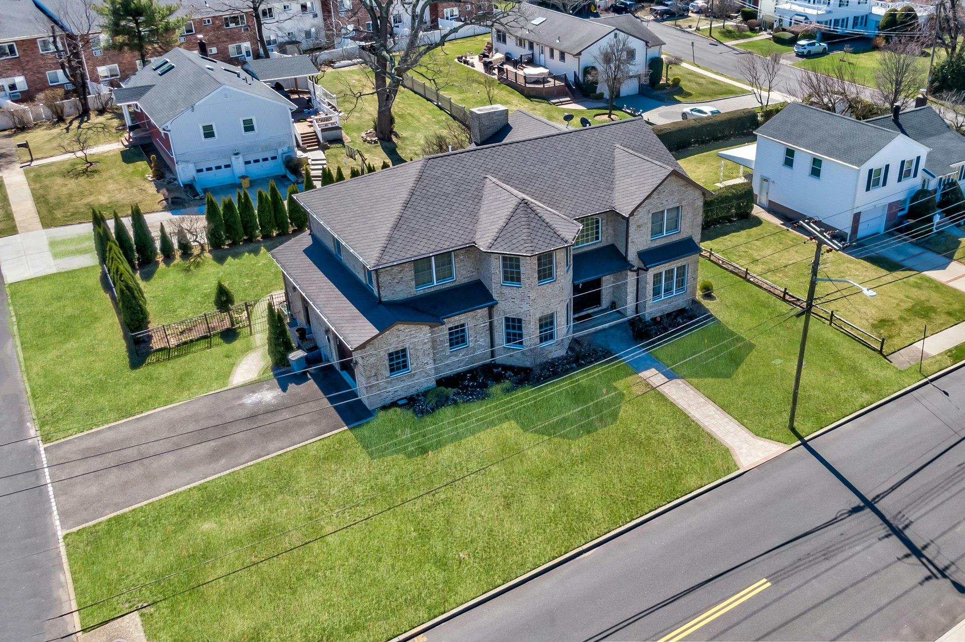31 Burke Avenue, Jericho, New York image 30