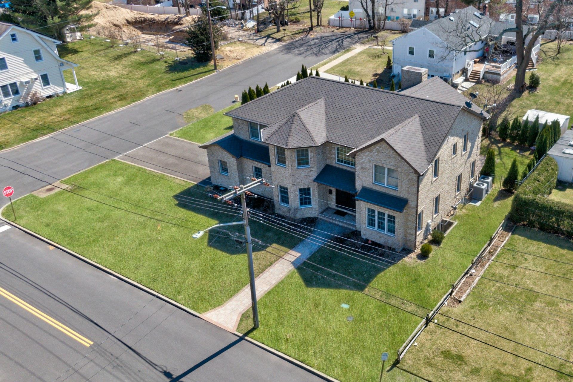 31 Burke Avenue, Jericho, New York image 32