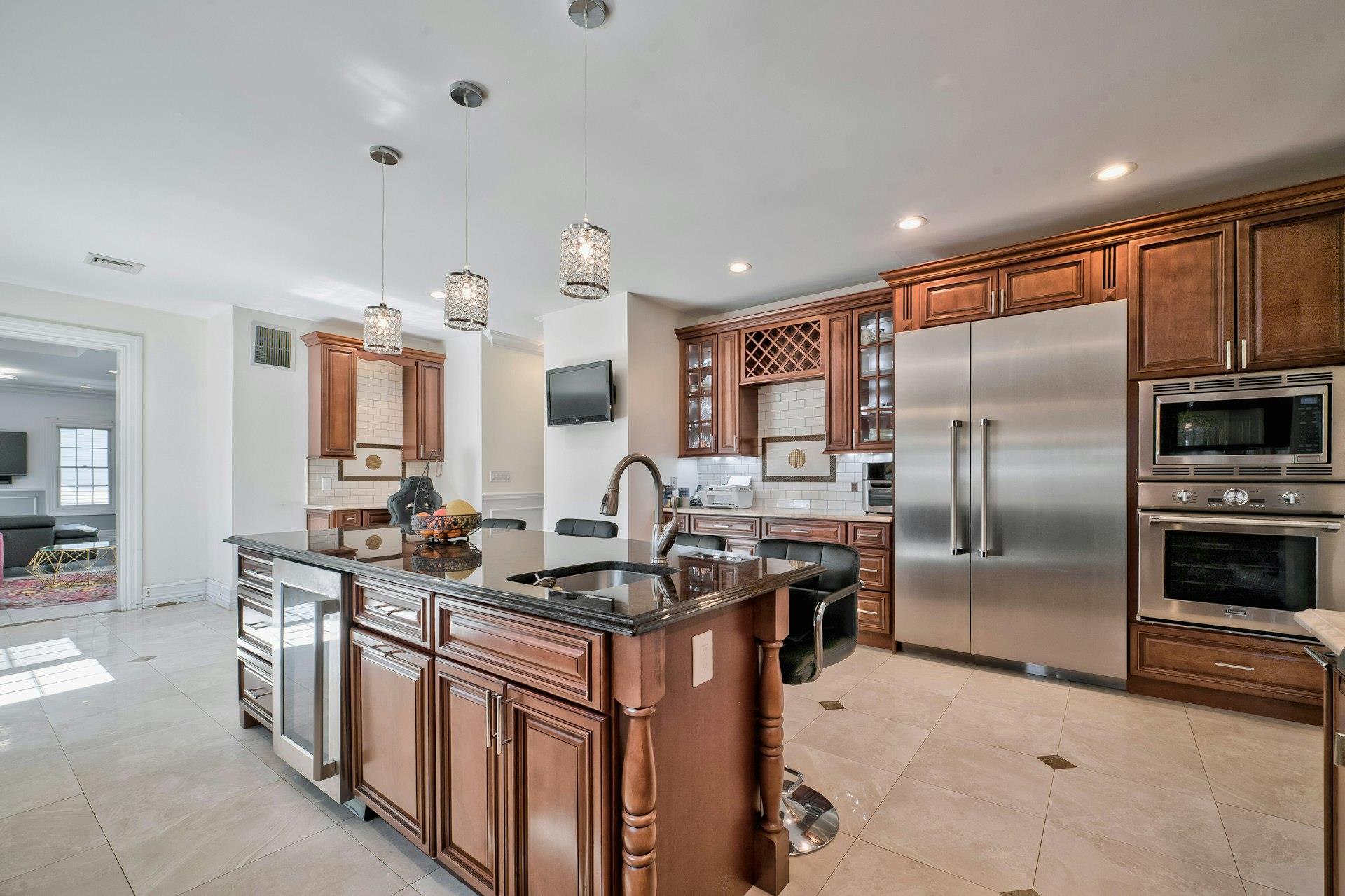 31 Burke Avenue, Jericho, New York image 18