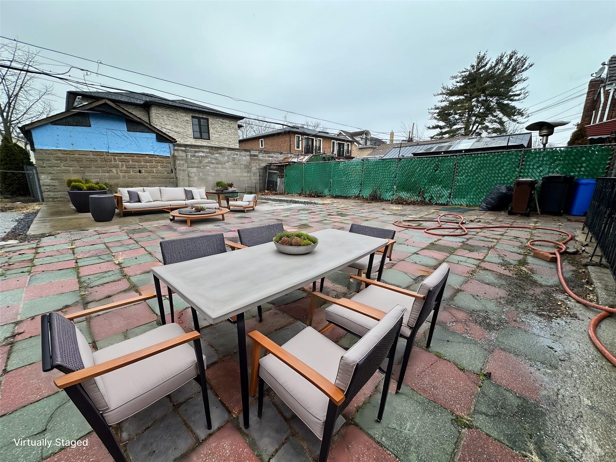 Property for Sale at 197th Street, Fresh Meadows, Queens, NY - Bedrooms: 4 
Bathrooms: 2 
Rooms: 10  - $1,300,000
