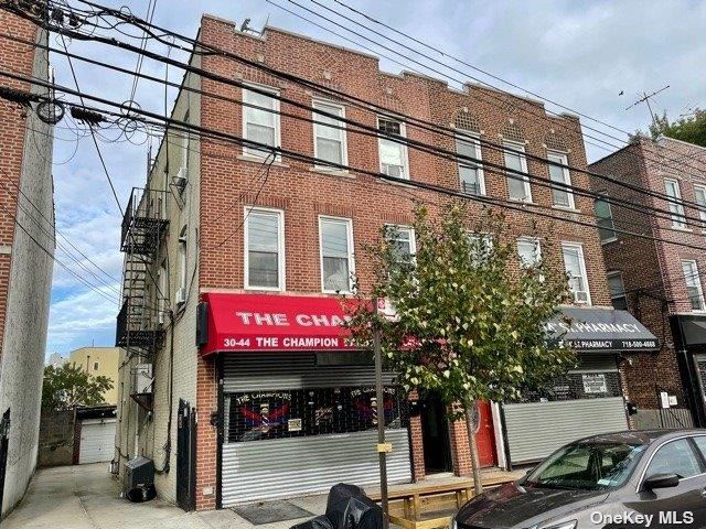 14th Street, Long Island City, Queens, NY - 9 Bedrooms  
7 Bathrooms - 