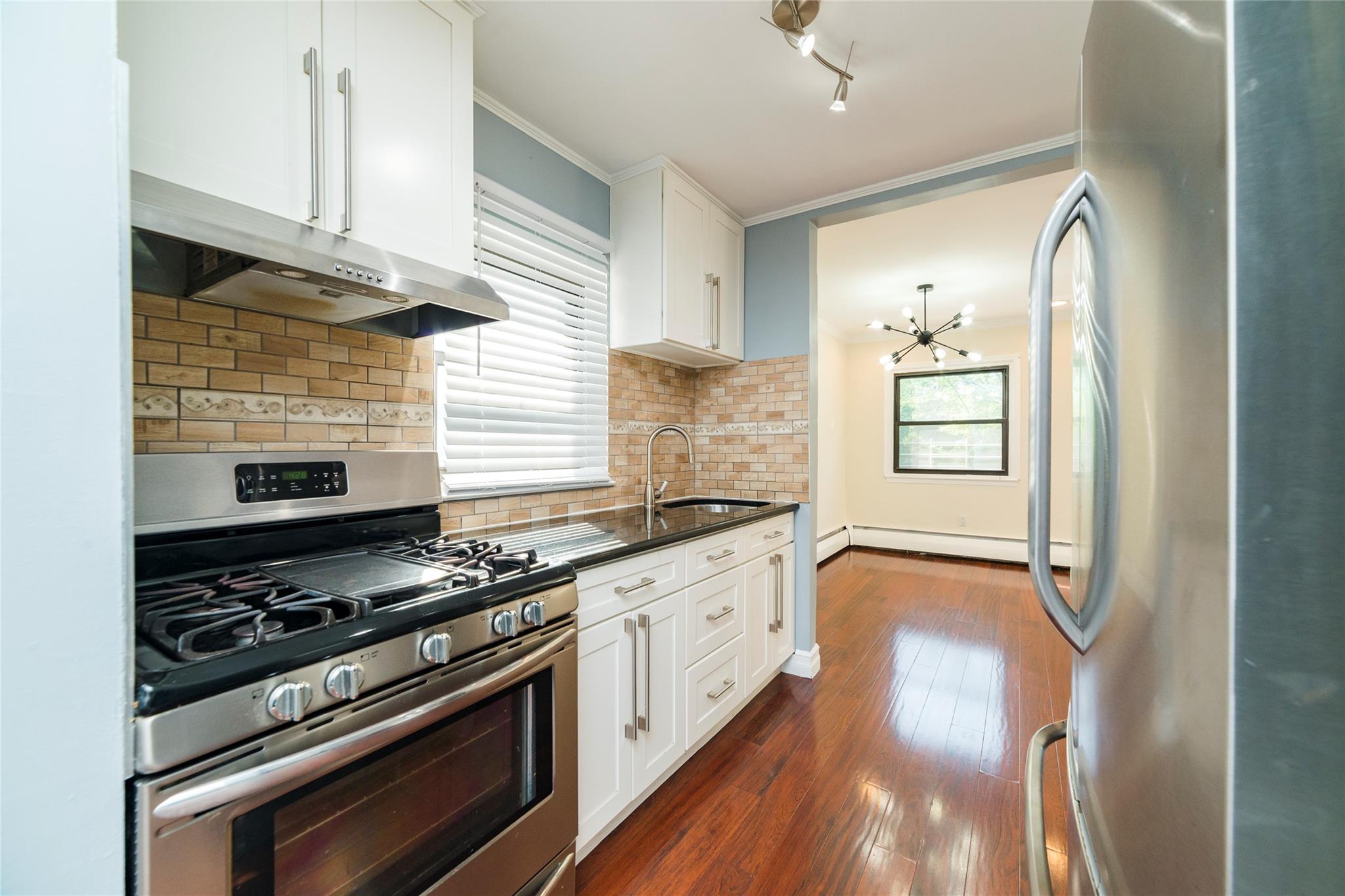 2241 Palmer Avenue #2C, New Rochelle, New York image 1